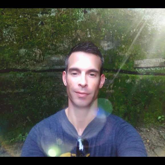 Meet your Posher, Garret - Picture 1 of 1